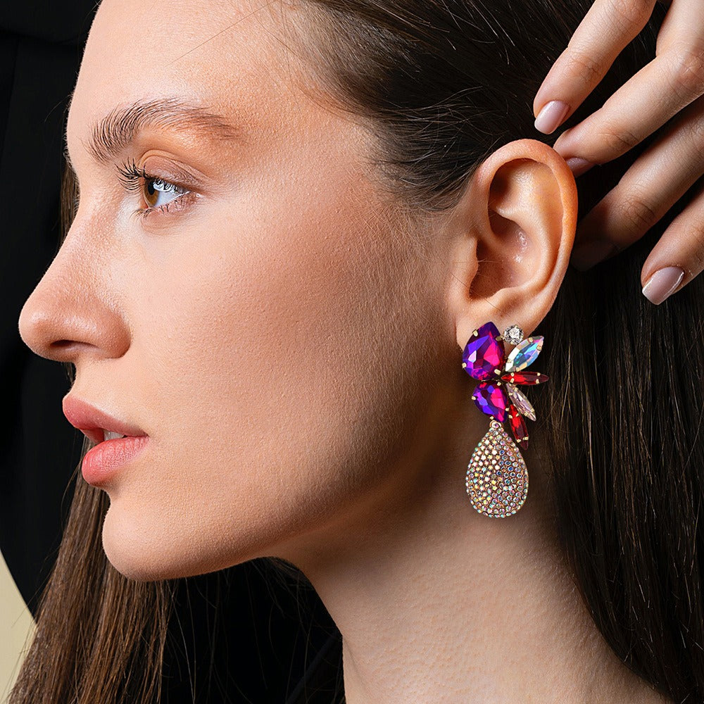 Droplets full of diamond earrings, elegant and trendy accessories with feminine temperament and personality