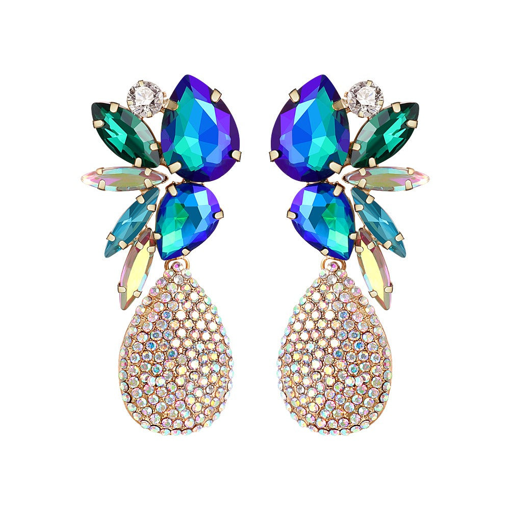 Droplets full of diamond earrings, elegant and trendy accessories with feminine temperament and personality