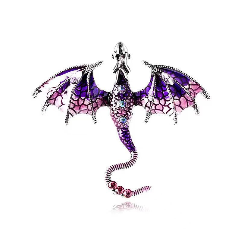 Vintage Dripping Oil Cartoon Flying Dragon Styled brooch for men and women, versatile and personalized suit, coat accessories, pin accessories