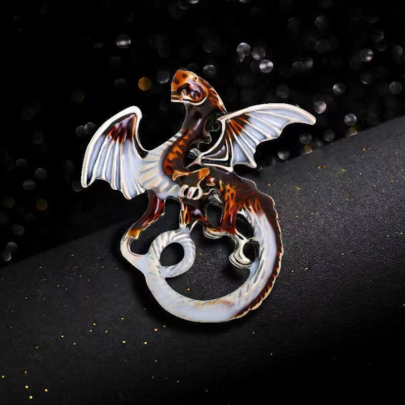 Vintage Dripping Oil Cartoon Flying Dragon Styled brooch for men and women, versatile and personalized suit, coat accessories, pin accessories